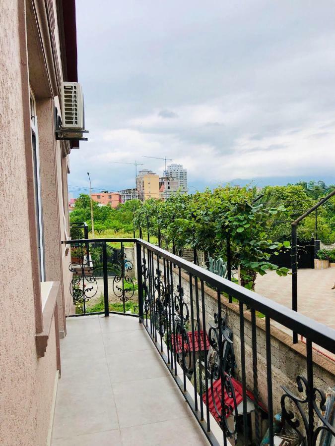 #Home-11 Batumi Kültér fotó